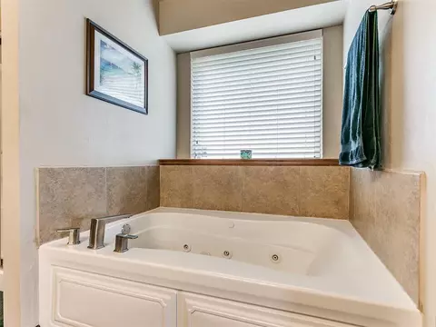 9104 Ians Pl, Moore, OK 73160 photo 34