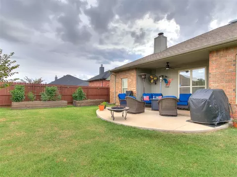 9104 Ians Pl, Moore, OK 73160 photo 38