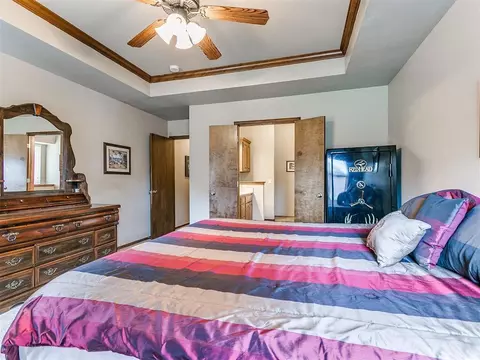 9104 Ians Pl, Moore, OK 73160 photo 30