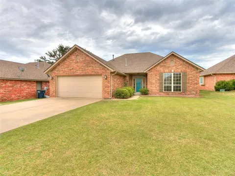 2517 Bradford Ct, Shawnee, OK 74804