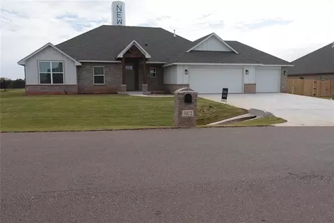3012 NW 27th St, Newcastle, OK 73065