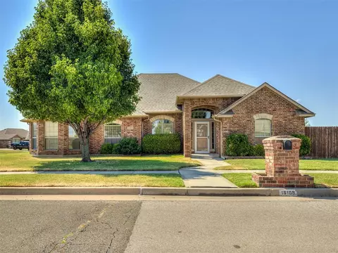 16109 Stoneview Dr, Oklahoma City, OK 73170