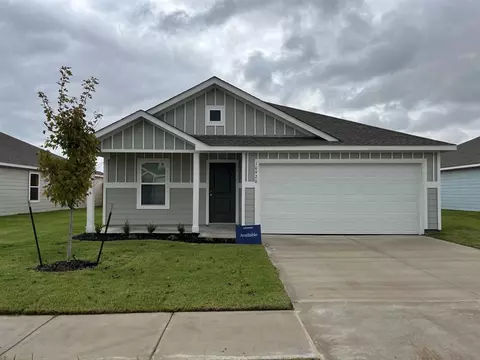 10920 SW 22nd St, Yukon, OK 73099