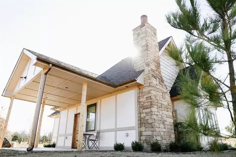 480 SW 24th Ave, Goldsby, OK 73093