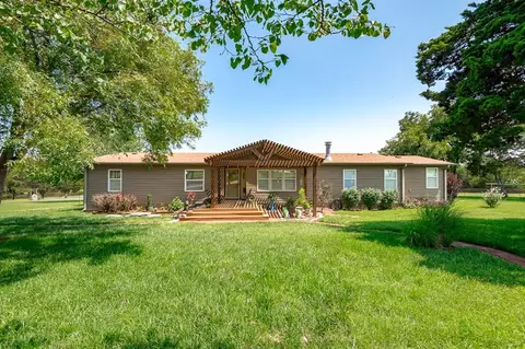 7515 S Sangre Rd, Stillwater, OK 74074