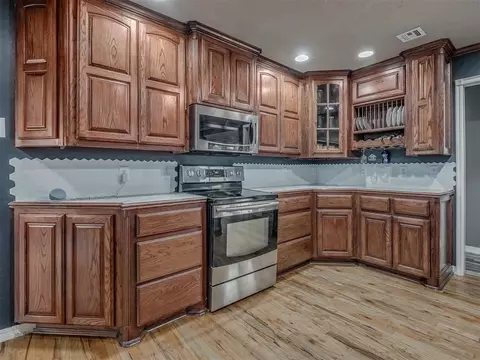 11521 N Kickapoo Ave, Shawnee, OK 74804 photo 11