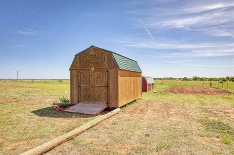 12702 N 1740 Rd, Erick, OK 73645 photo 24