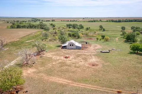 N 1740 Road, Erick, OK 73645