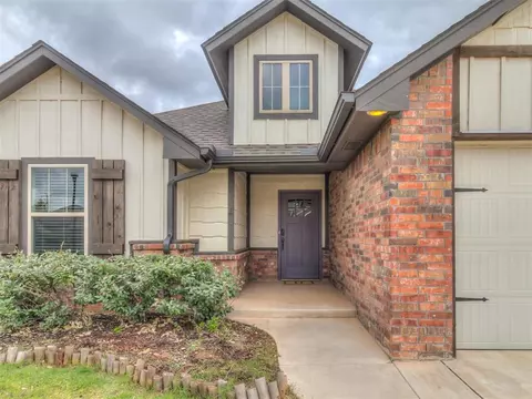3300 NW 159th St, Edmond, OK 73013