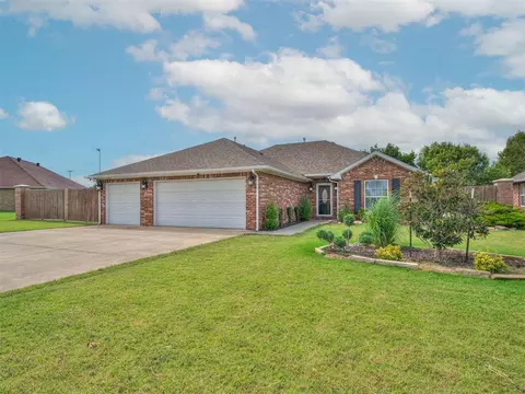 431 S Flynn St, Calumet, OK 73014