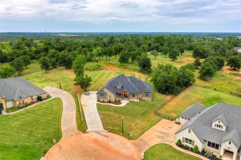 14245 Macklay Ct, Choctaw, OK 73020