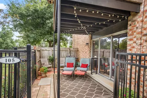 2525 NW 62nd St #105, Oklahoma City, OK 73112