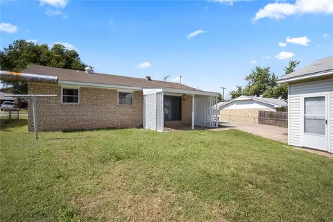 4 Apache, Shawnee, OK 74801 photo 4