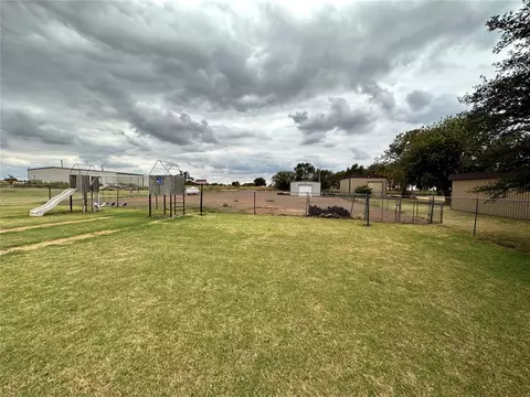 20459 E County Road 1586, Altus, OK 73521 photo 24