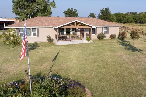 8850 S 29th St, Tonkawa, OK 74653