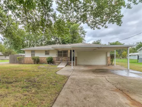 1301 N Carol Ln, Oklahoma City, OK 73127
