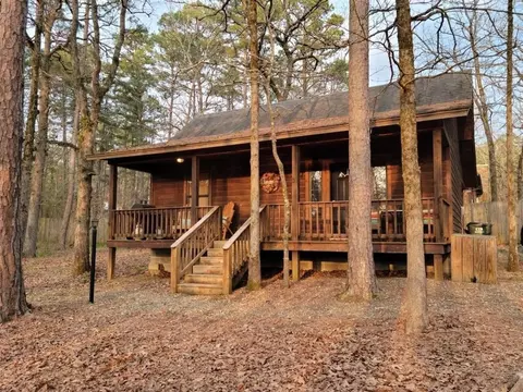 88 Redfin Ln, Broken Bow, OK 74728