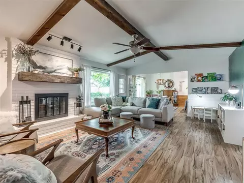 1205 S Gemini Rd, Edmond, OK 73003