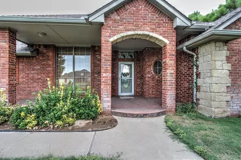 4103 Nugget Ln, Tuttle, OK 73089 photo 3
