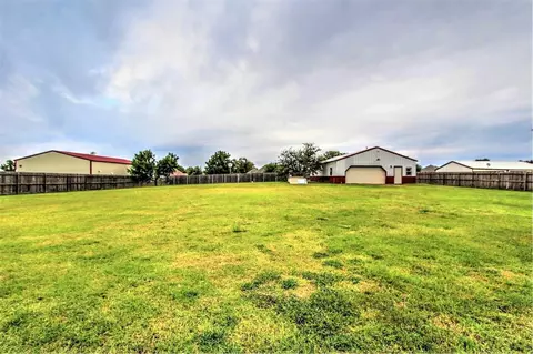 4103 Nugget Ln, Tuttle, OK 73089 photo 6
