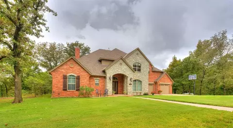 19601 N Peebly Rd, Luther, OK 73054