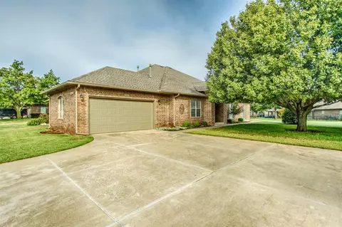 1901 NW 160th Pl, Edmond, OK 73013