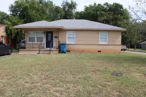 265 E Coe Dr, Midwest City, OK 73110