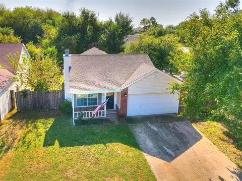 3005 Pinecrest St, Norman, OK 73071 photo 2
