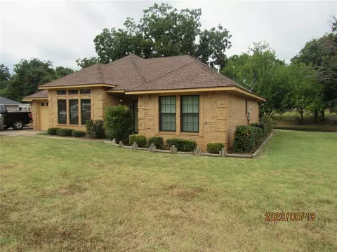 1314 Alvera Ln, Wynnewood, OK 73098