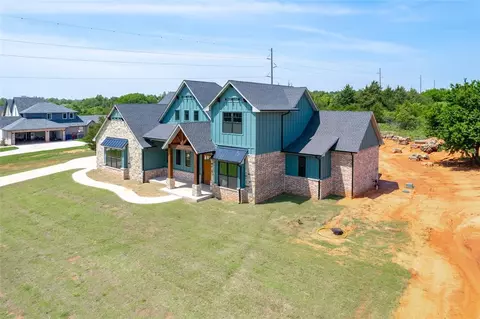 3303 Red Ridge Dr, Blanchard, OK 73010