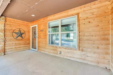 808 SE 5th St, Tipton, OK 73570