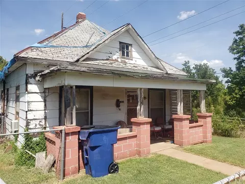 1424 E Harrison Ave, Guthrie, OK 73044 photo 2