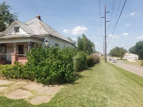 1424 E Harrison Ave, Guthrie, OK 73044 photo 4