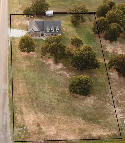 830 Baylor Rd, Ada, OK 74820 photo 8