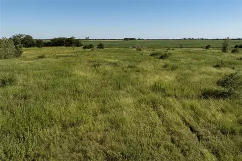 8542 Buffalo Rd, Ponca City, OK 74601