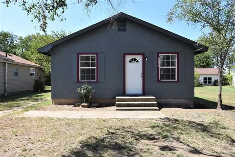 1327 N Timmons St, Seminole, OK 74868