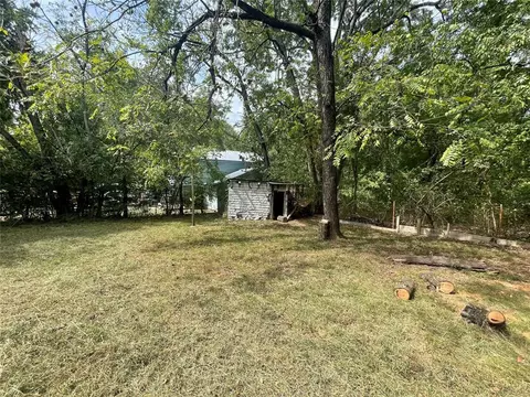 410 Wake St, Broken Bow, OK 74728 photo 9