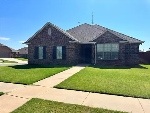 20764 Frontier Pl, Harrah, OK 73045 photo 2