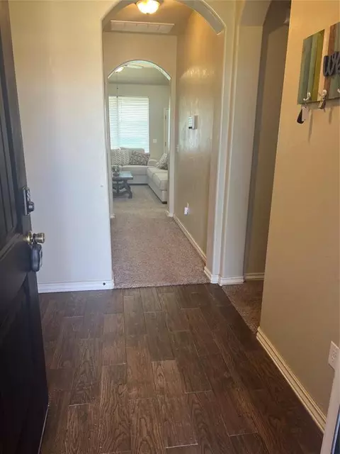 20764 Frontier Pl, Harrah, OK 73045 photo 3