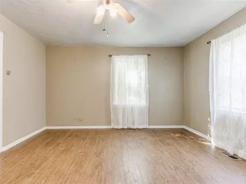7214 NW 46th St, Bethany, OK 73008 photo 4
