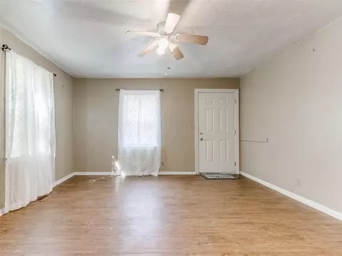 7214 NW 46th St, Bethany, OK 73008 photo 3