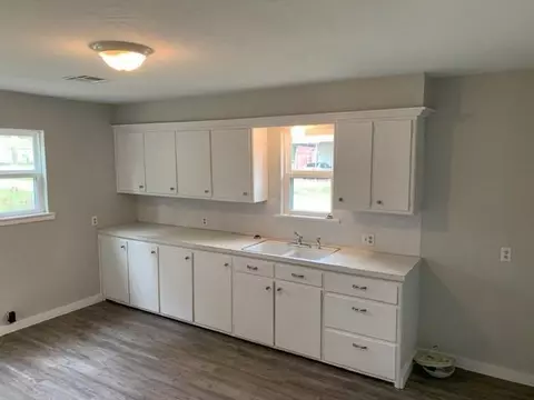 108 W Chantry St, Perkins, OK 74059