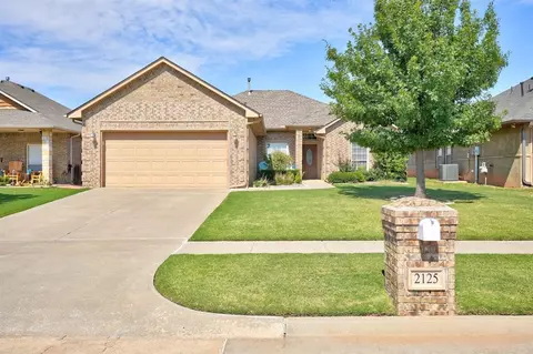 2125 NW 158th St, Edmond, OK 73013