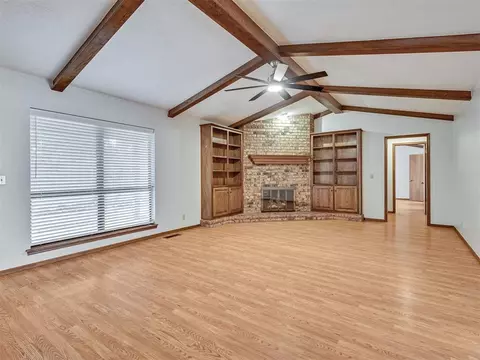 3910 Pine Tree Cir, Norman, OK 73072 photo 5