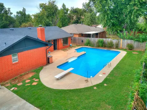1612 High Meadows Dr, Norman, OK 73071