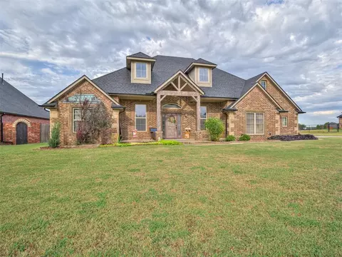 2215 Park Ave, Newcastle, OK 73065