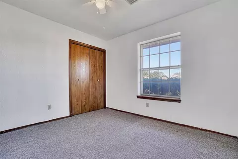 1704 Tyler St, Altus, OK 73521 photo 23