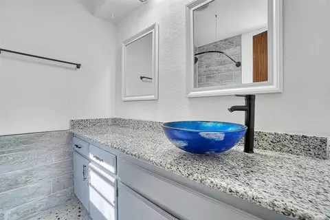 1704 Tyler St, Altus, OK 73521 photo 17