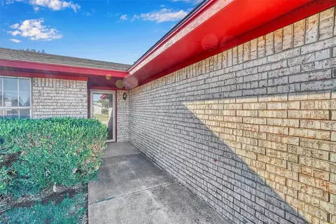 1704 Tyler St, Altus, OK 73521 photo 4