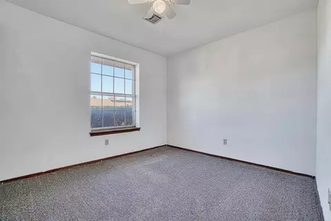1704 Tyler St, Altus, OK 73521 photo 22